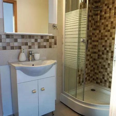 Kronsoul ゲストハウス ブラショフ